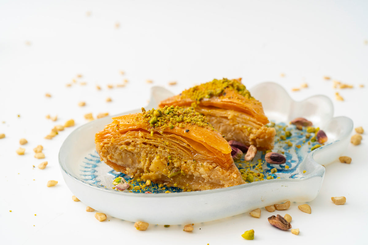Cedar Pastries 1LB Traditional Triangles Baklava